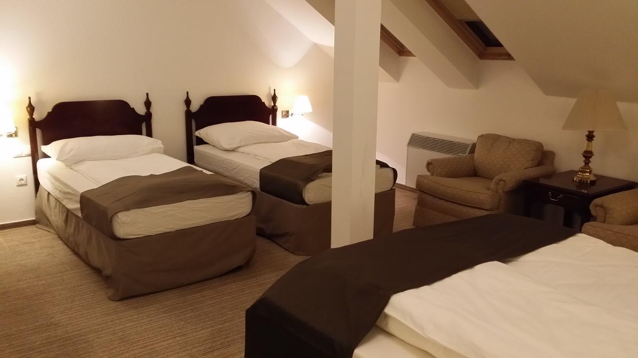 Opera Loft Rooms And Apartments 부다페스트 외부 사진