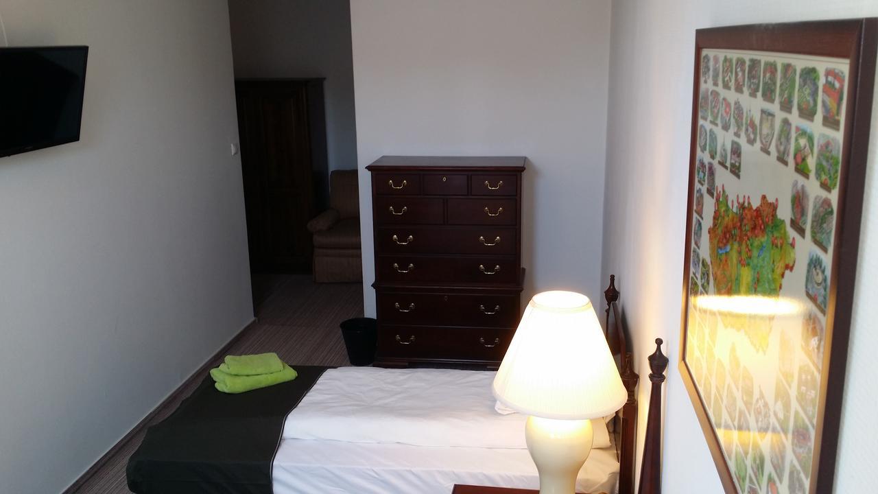 Opera Loft Rooms And Apartments 부다페스트 외부 사진